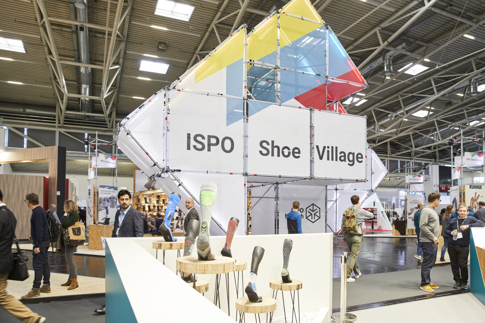 Trends der ISPO Nachhaltigkeit und Carbonplatten Achilles Running